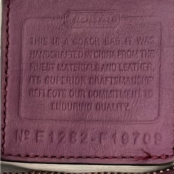 Coach shoulder or crossbody bag - Picture 4 of 14